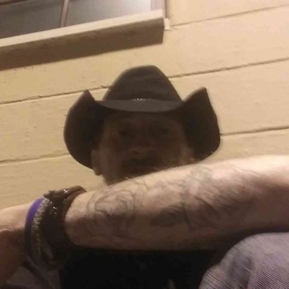 Meet your Posher, Gary - Picture 1 of 1